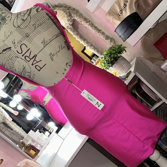 Meshki neon pink mini dress - Picture 4 of 6